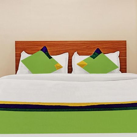 Treebo Trip Sai Krupa Hotell Pune Exteriör bild
