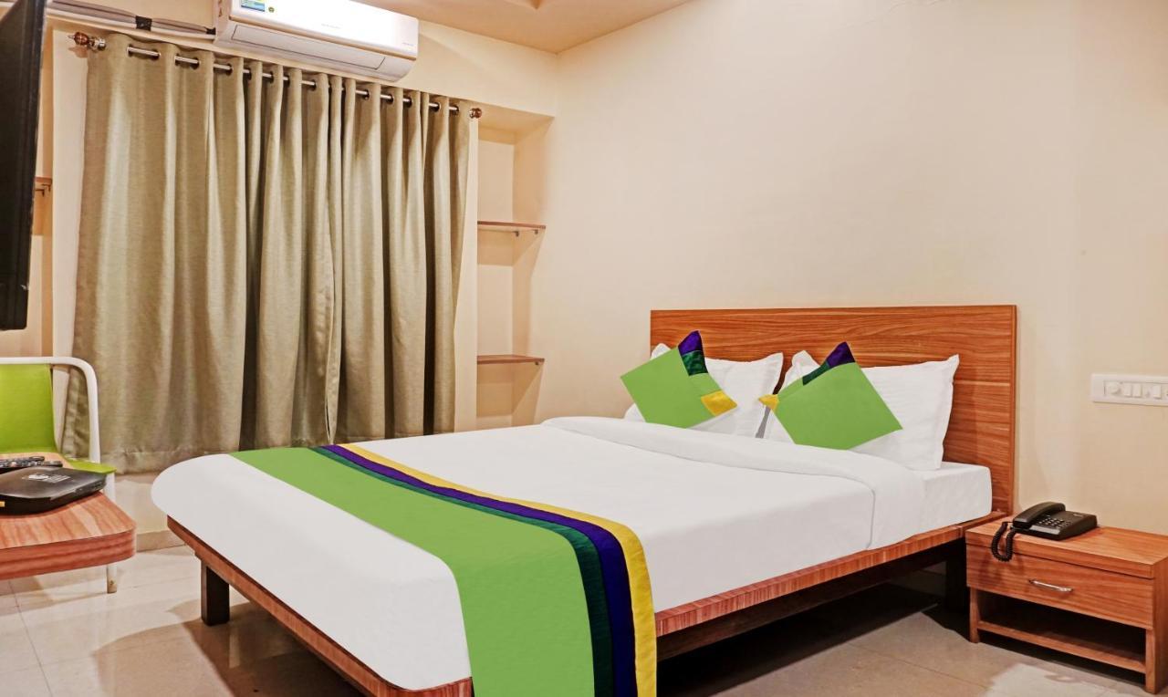 Treebo Trip Sai Krupa Hotell Pune Exteriör bild